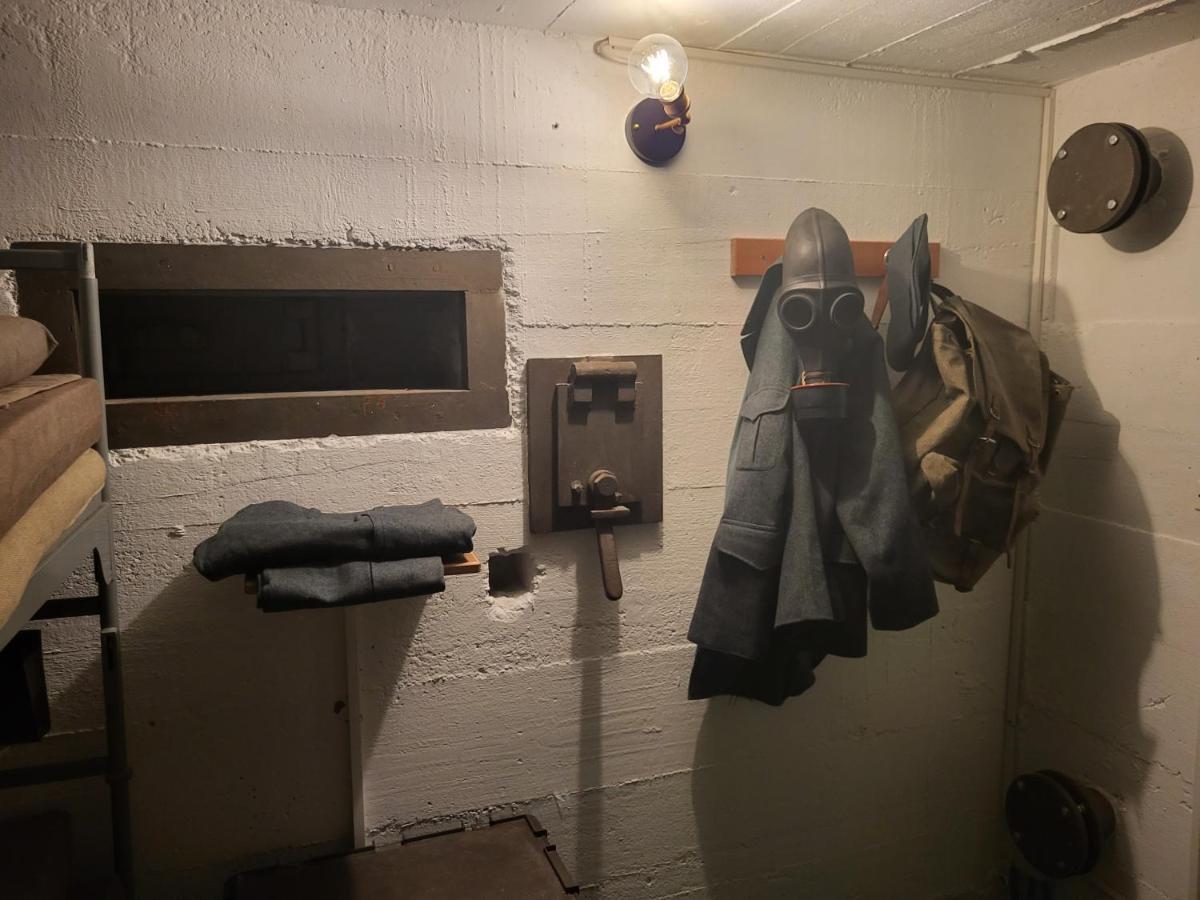 Swiss Army Camping Night / Militaerbunker St. Margrethen Екстер'єр фото