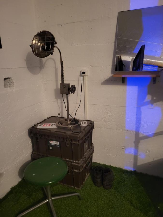 Swiss Army Camping Night / Militaerbunker St. Margrethen Екстер'єр фото