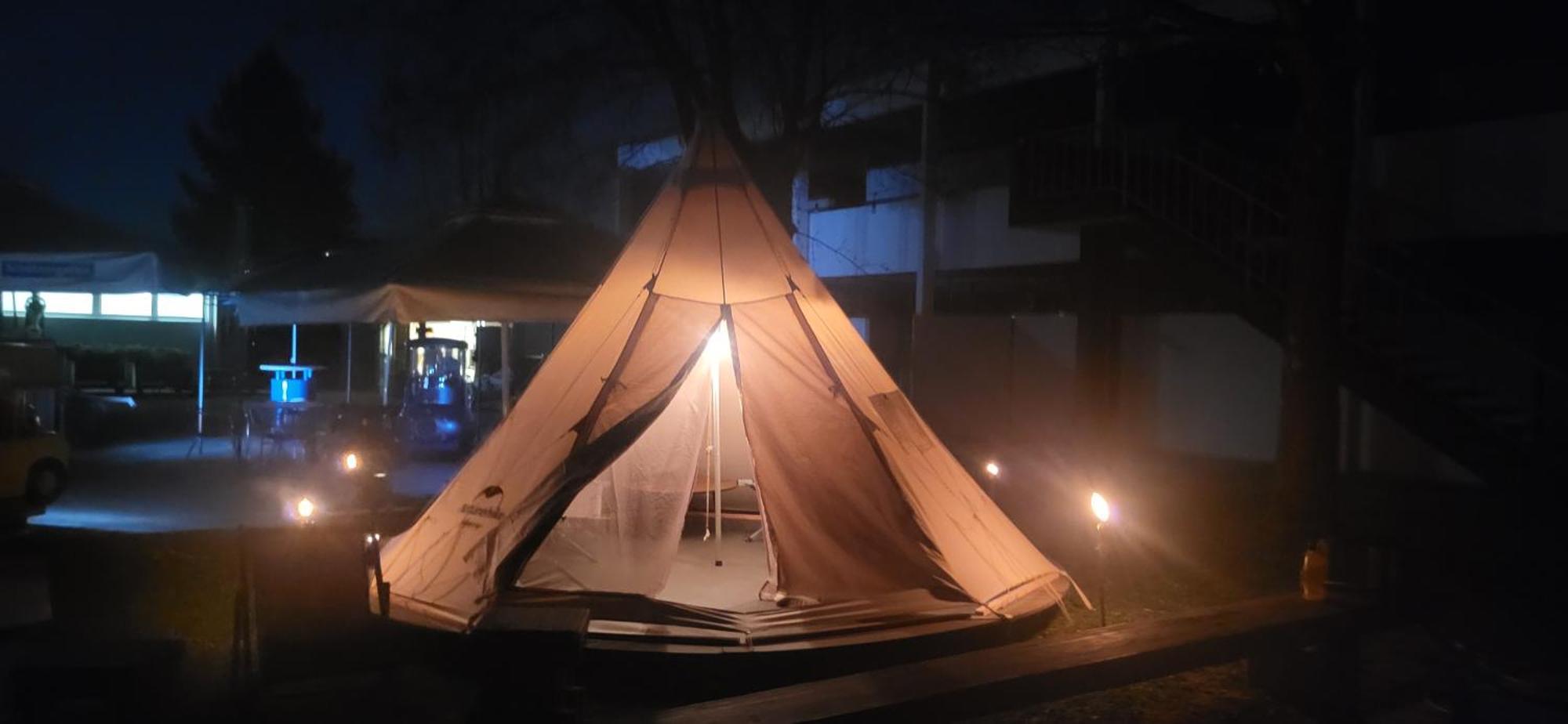 Swiss Army Camping Night / Militaerbunker St. Margrethen Екстер'єр фото